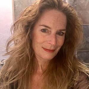 Meet your Posher, Colleen